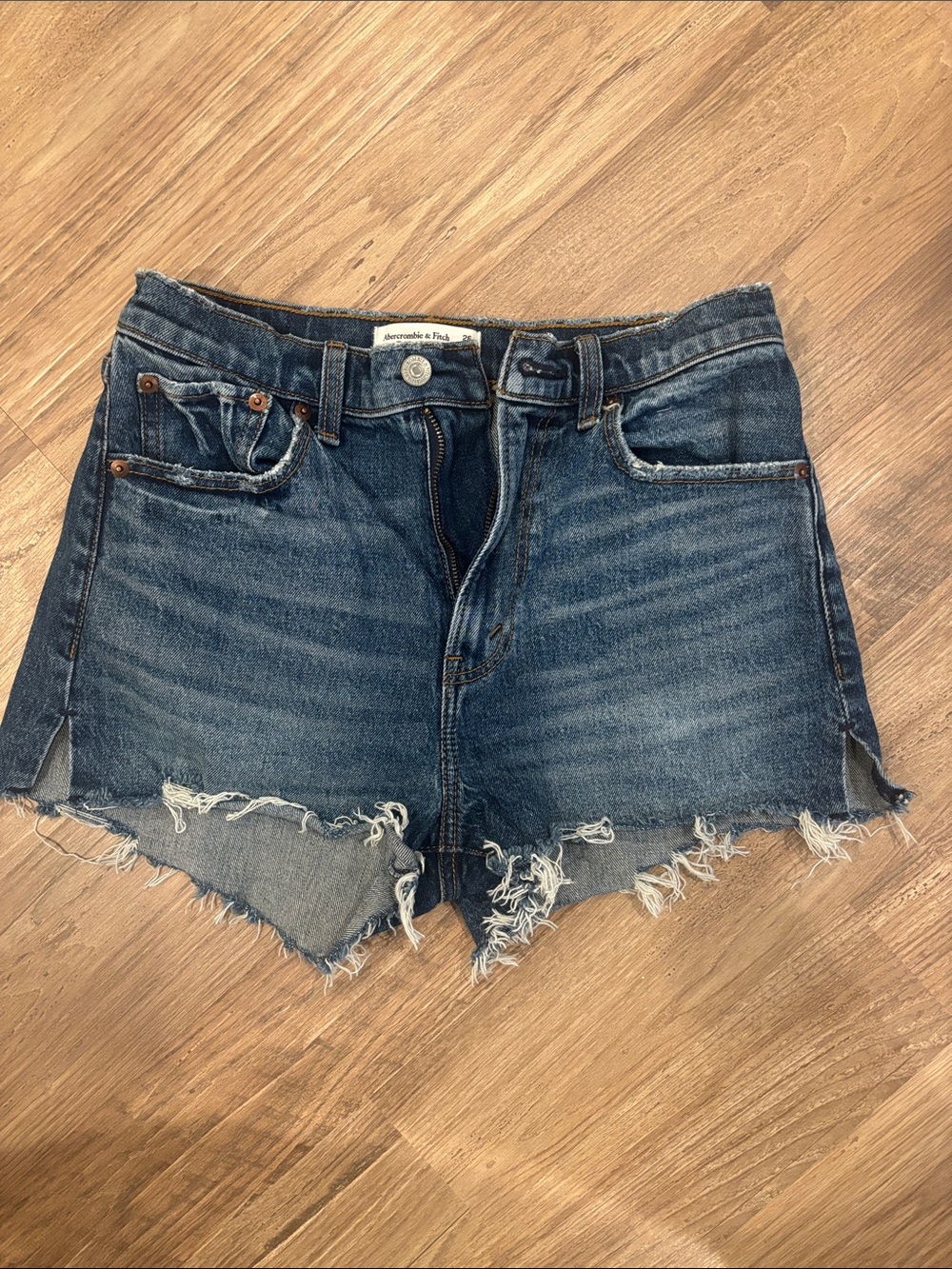 Abercrombie & Fitch High Rise Mom Shorts